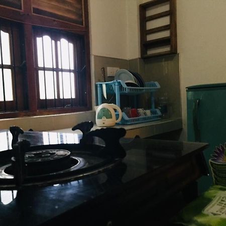 Ameesha Guesthouse أونا واتونا المظهر الخارجي الصورة