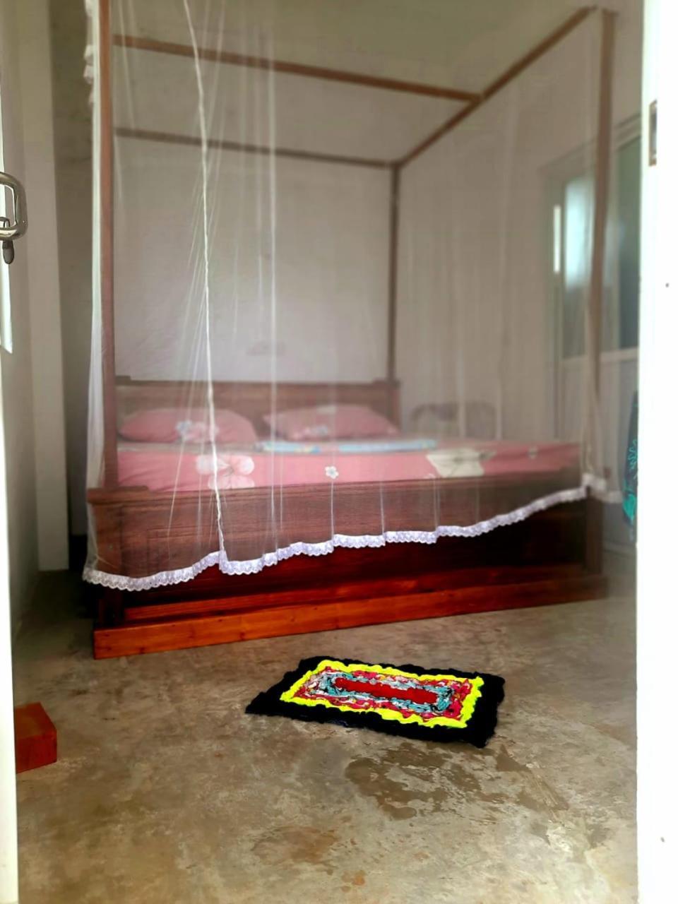 Ameesha Guesthouse أونا واتونا المظهر الخارجي الصورة
