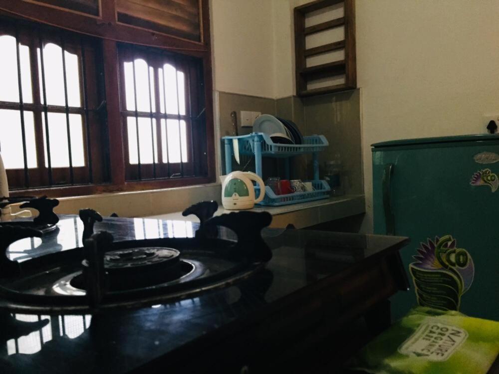 Ameesha Guesthouse أونا واتونا المظهر الخارجي الصورة