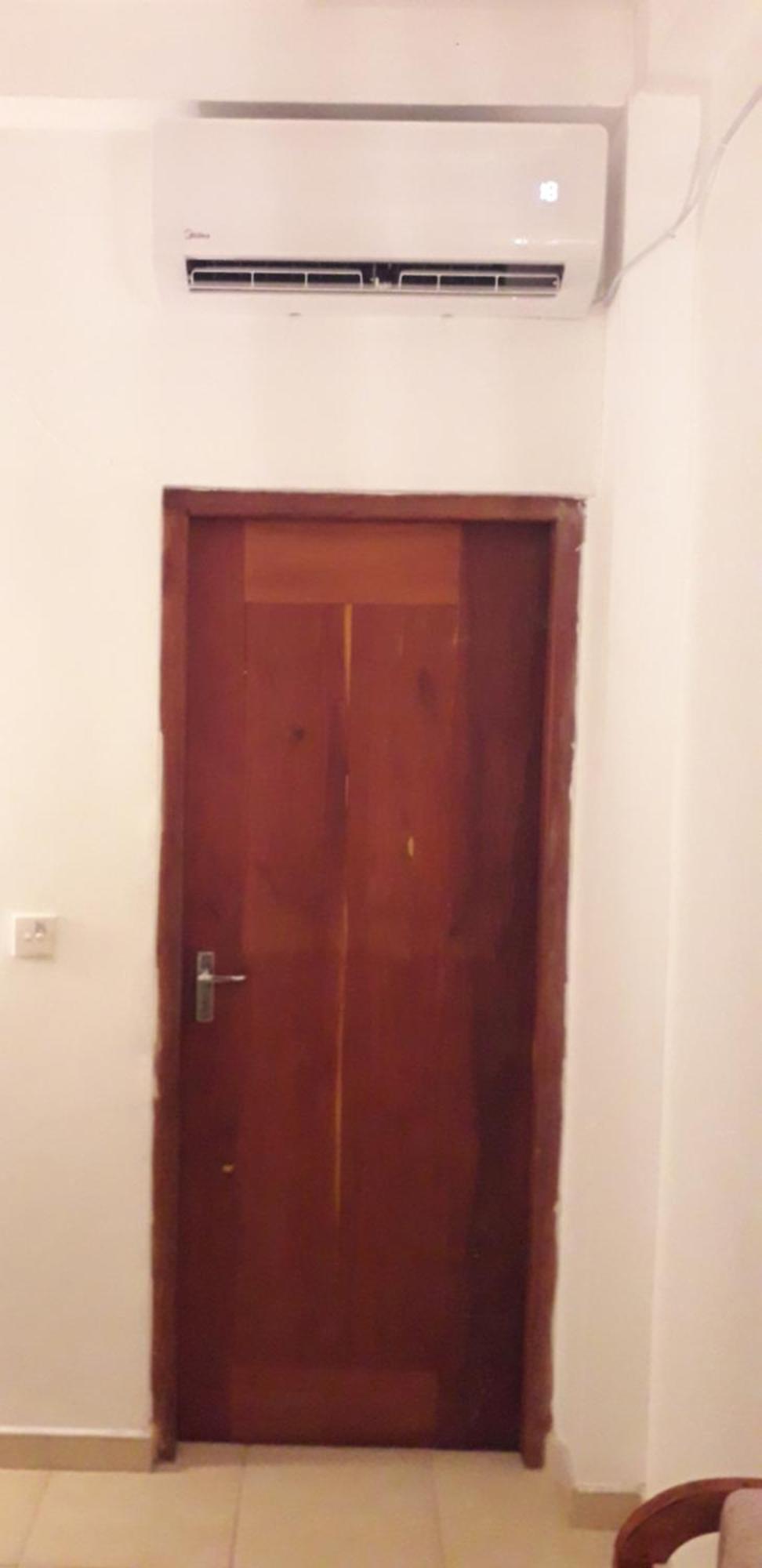 Ameesha Guesthouse أونا واتونا المظهر الخارجي الصورة