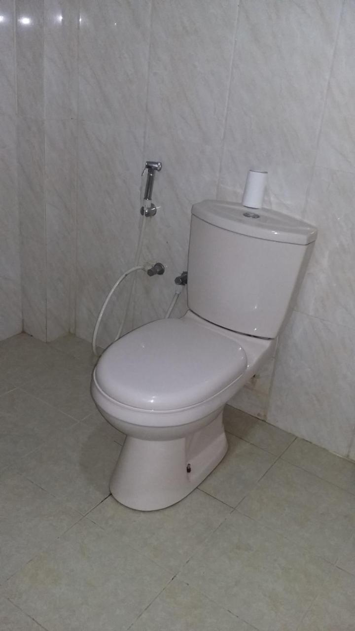 Ameesha Guesthouse أونا واتونا المظهر الخارجي الصورة