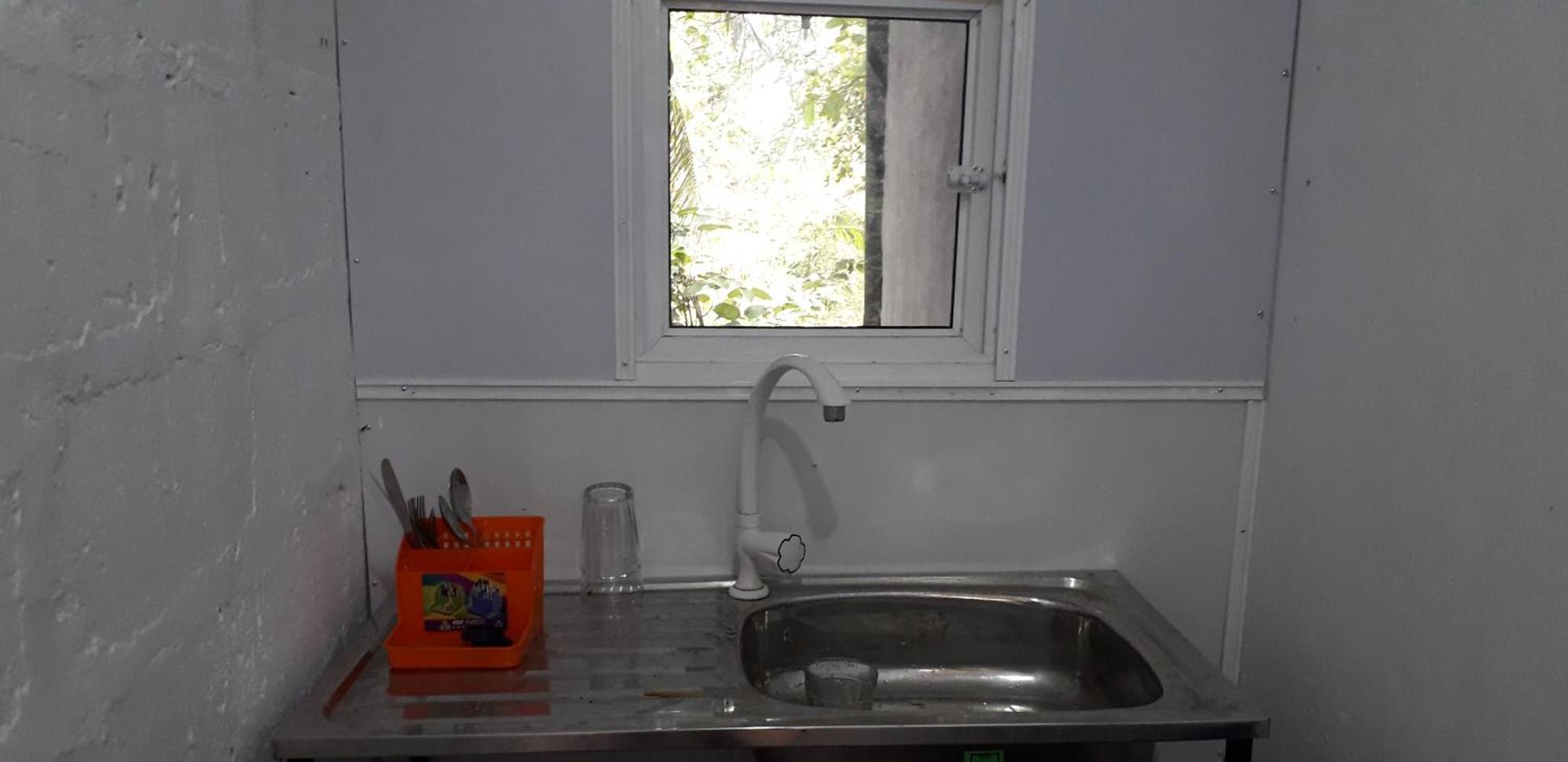 Ameesha Guesthouse أونا واتونا المظهر الخارجي الصورة
